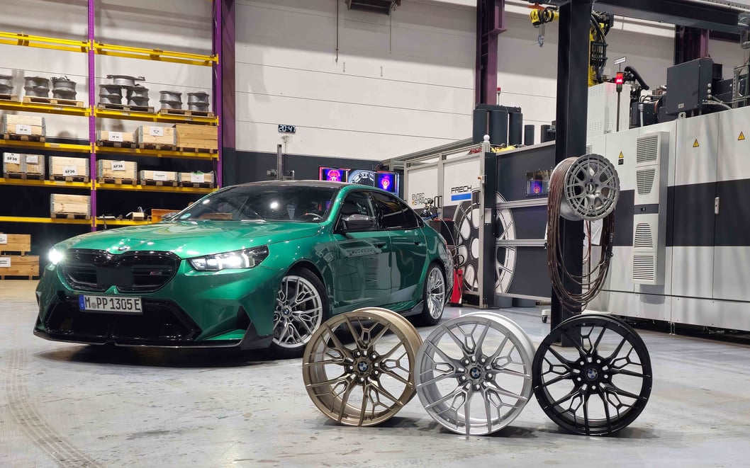 entect-stracton-autoraeder-und-bmw-low-res-3