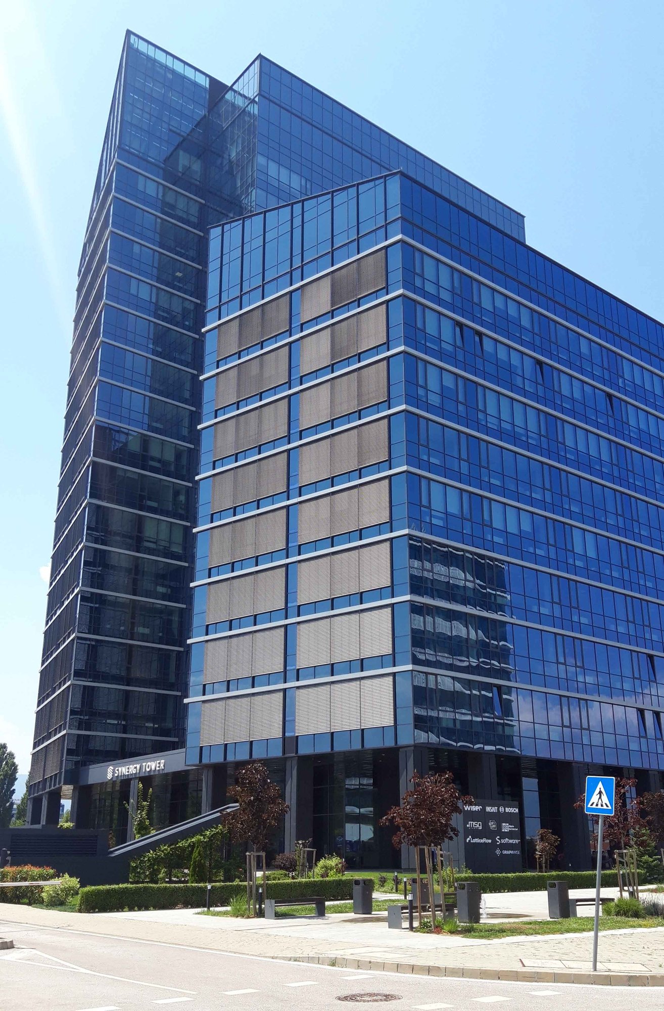 20250725_134328-EurA-Sofia-office-low-1